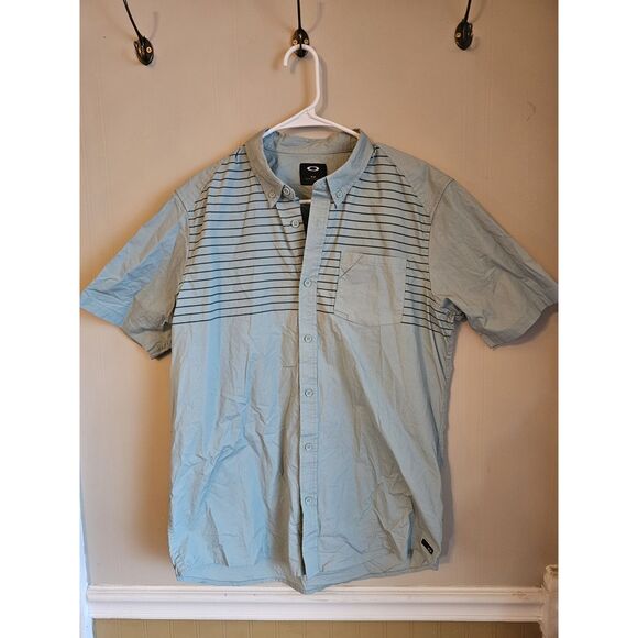 Oakley Other - Oakley Regular Fit Polo Shirt Men's Size M Blue/green Striped